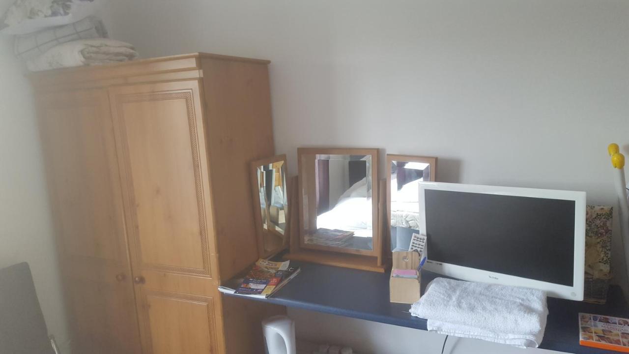Pat'S Place Apartment Ballaghaderreen Екстериор снимка