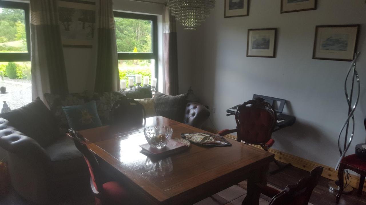 Pat'S Place Apartment Ballaghaderreen Екстериор снимка
